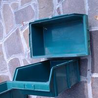 Contenitori plastica