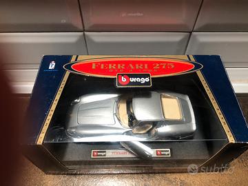 FERRARI BURAGO 1:24 condizioni nuovo