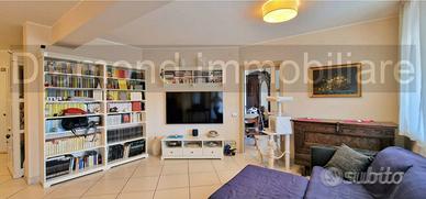 Appartamento rifinito 120mq con garage a Riposto