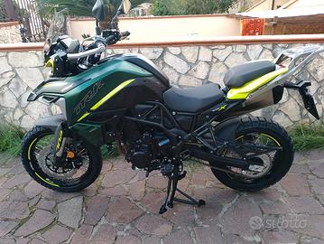 BENELLI TRK 702 X