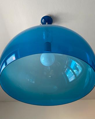 Lampada kartell blu