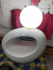 Lume da appoggio bianco