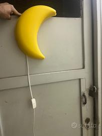 Luce a forma di Lunar per bimbi
