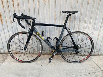 Bici in carbonio made in italy taglia 56