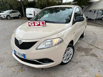 Lancia Ypsilon 1.2 69 CV 5 porte GPL Ecochic Silve