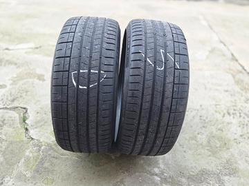 Gomme Auto 235/35/19   91y