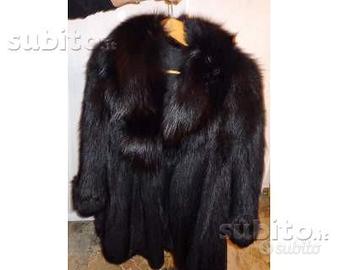 Pelliccia nera, di volpe, come nuova