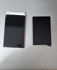 Porta carte in alluminio