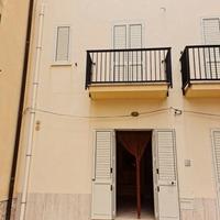 Selinunte unita' immobiliare 5 vani in centro