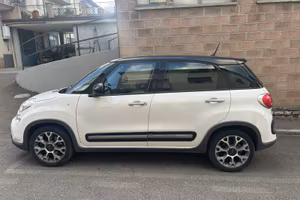 Fiat 500L Trekking Bianca con tetto nero