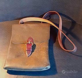 Borsello in pelle stile medievale