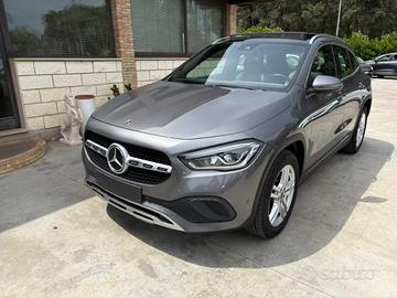 MERCEDES-BENZ GLA 220 d Automatic Sport Plus