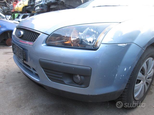 Subito - Autodemolizione Busche snc - Paraurti anteriore FORD FOCUS del  2005 - Accessori Auto In vendita a Belluno