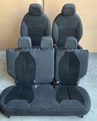 TAPPEZZERIA COMPLETA SEDILI E PANNELLI CITROEN C3