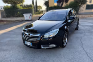 OPEL INSIGNIA 2.0D 2009 12 MESI DI GARANZIA 