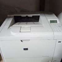 HP LaserJet P3015DN

