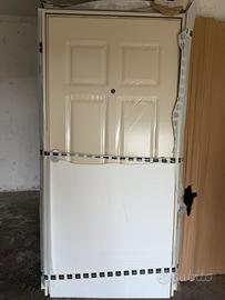 Porta blindata bianca della portacosfer nuova