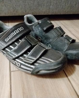 Scarpe Shimano SH-R151 E in carbonio 