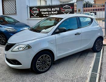 Lancia Ypsilon 1.2 unico proprietario- garanzia