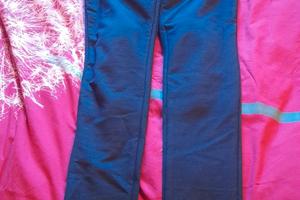 Pantaloni donna