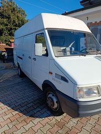 Deily 35.10 Iveco