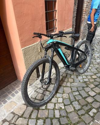 Bianchi e-Omnia con motore Bosch