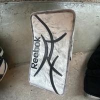 Guanto da respinta (hochey in line o su ghiaccio)