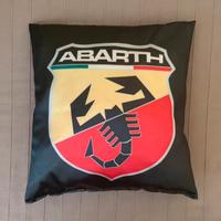 Cuscino stampa Abarth nero