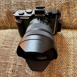 Panasonic lumix S9