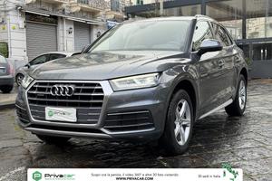 AUDI Q5 40 TDI quattro S tronic Business