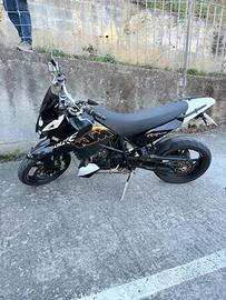 Ktm Duke 690