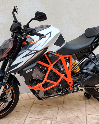 KTM 1290 Super Duke R
