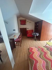 Catanzaro piazza roma monolocale arredato