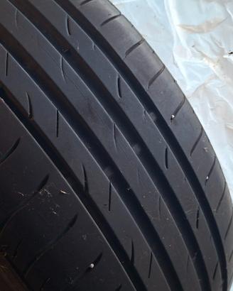 Pneumatici Nexen 205/55 R16 estivi