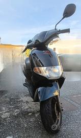 Derbi Atlantis 50 2T - 1999 | Moto storica FMI