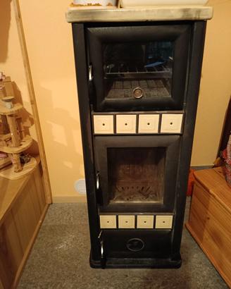 Stufa ceramica stuba con forno panna