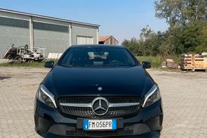 Mercedes-Benz A180d del 2016