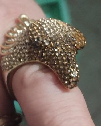 anello Max testa d'aquila con pove di cristalli 