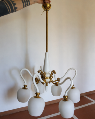 Lampadario vintage 5 luci in ottone e vetro