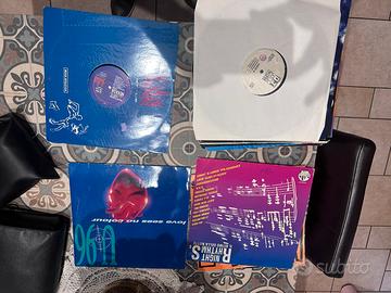 35 Vinili tech house e 90 stock