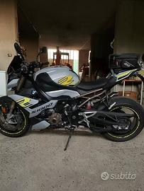 Bmw s 1000 r - 2022