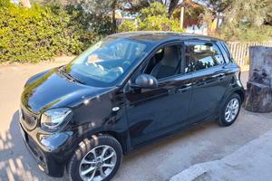 Smart forfour nera