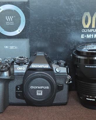 Olympus OM-D EM1 MK2 II + 12-40mm 2.8 PRO