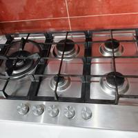 Piano cottura 5 fuochi