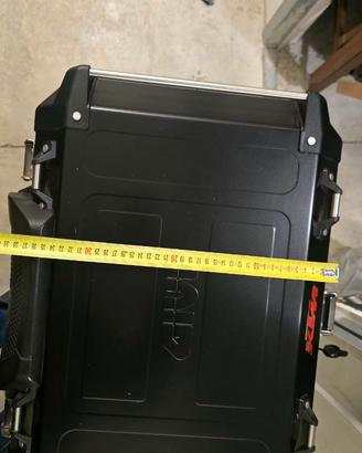 Topcase GIVI 58 lt. Nero Trekker Outback Monokey