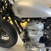 La moto di ferro w 800