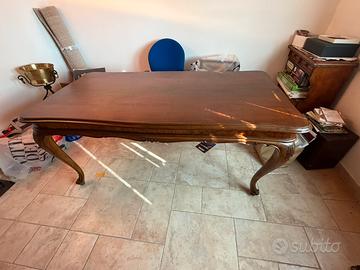 Tavolo vintage in noce e in radica di noce