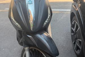 Piaggio Beverly Police 300