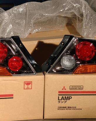 Fari Mitsubishi Lancer Evolution 9