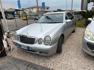 Mercedes-benz E 270 CDI cat Avantgarde
